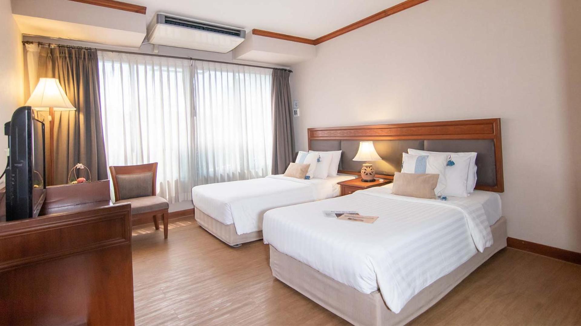 Tohsang Heritage Ubon Ratchathani Hotel Bagian luar foto